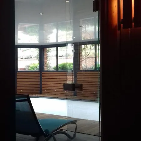 Domaine Du Clos Fleuri - Spa Гостевой дом
