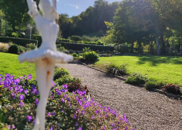 Domaine Du Clos Fleuri - بيت ضيافة 4*