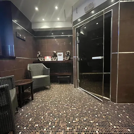 Πανσιόν Domaine Du Clos Fleuri - 4*