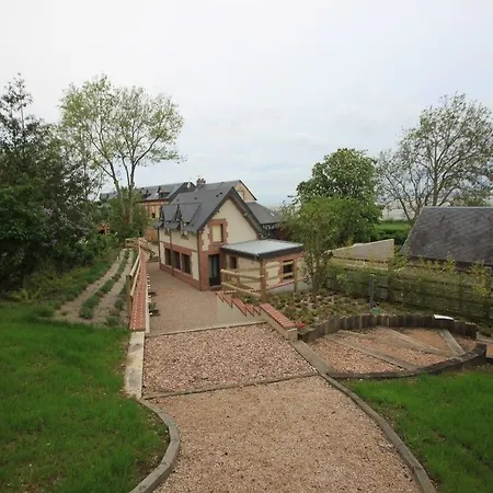 Πανσιόν Domaine Du Clos Fleuri - 4*